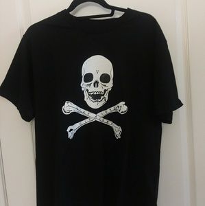 vlone bones tee